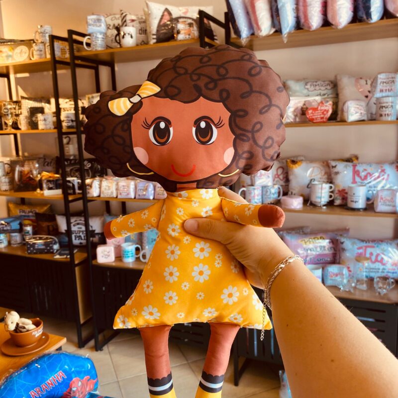 Boneca Duda Afro