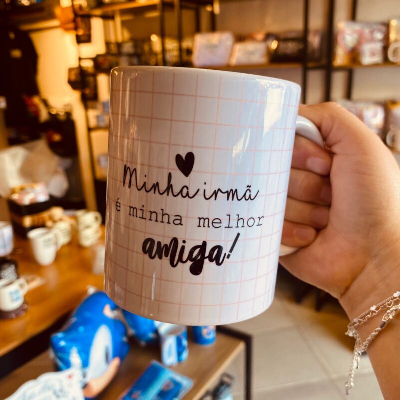 Caneca Porcelana Minha irmã é minha melhor amiga
