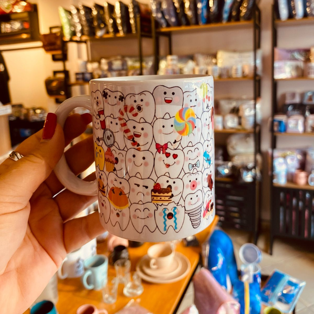 Caneca Dentinhos - Odontologia Caneca Dentinhos - Odontologia