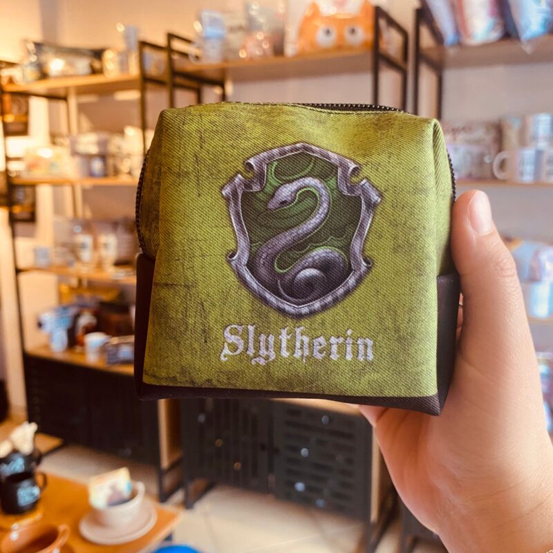 Nec: Harry Potter Sonserina. Variável
