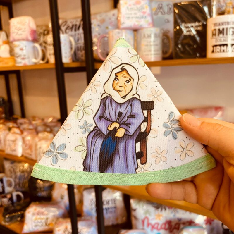 Porta Terço: Nha Chica