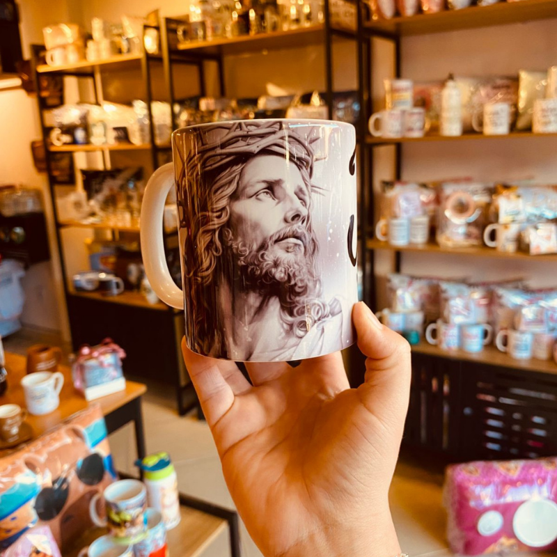 Caneca Porcelana Jesus, me restaurou, me amou, me abraçou, me consolou...