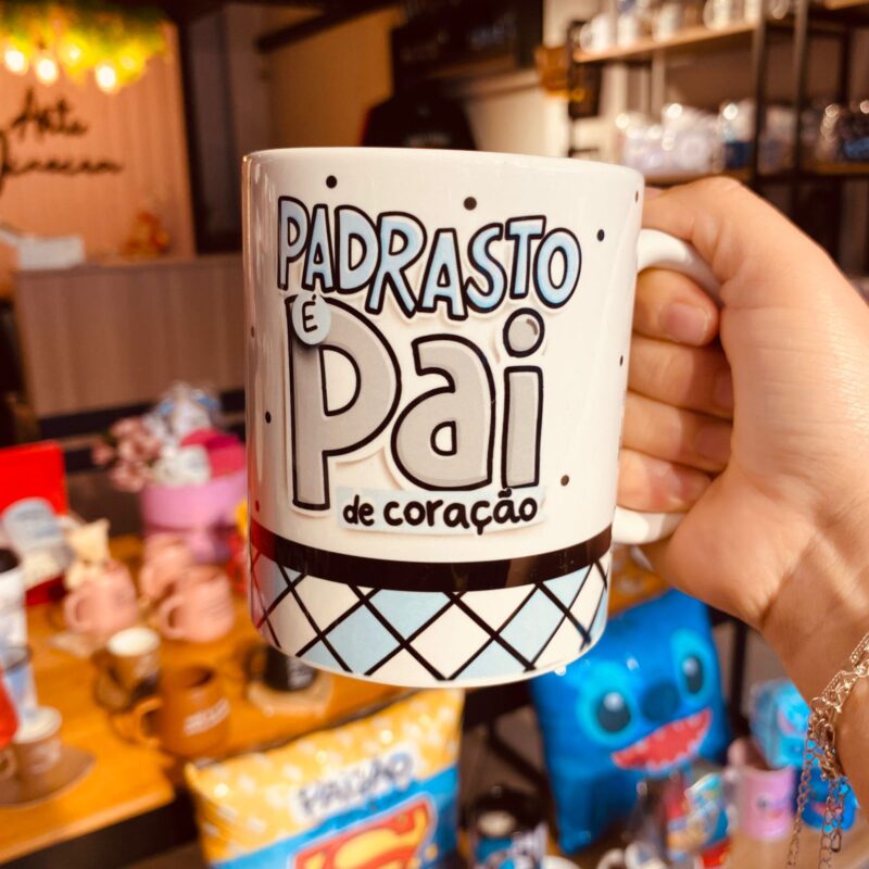 Caneca Porcelana Padrasto é pai de coração!