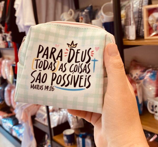 Nec: Para Deus todas as coisas são possíveis(Mateus 19:26). Variável