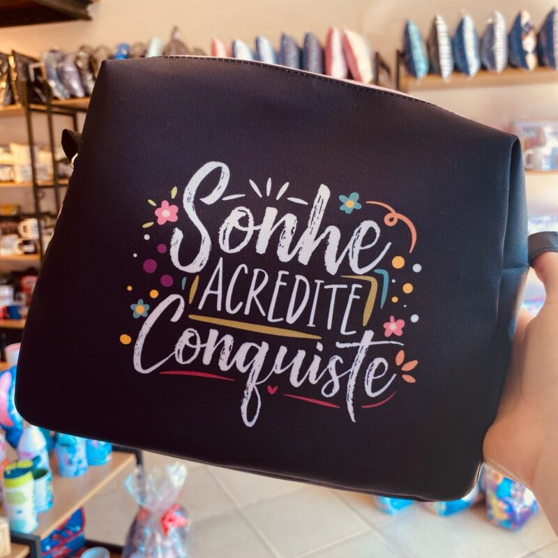 Nec: Sonhe, acredite, conquiste! Variável