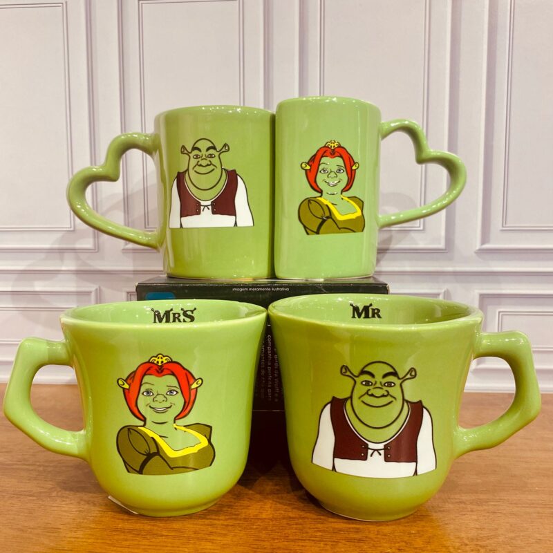 Caneca  Shrek e Fiona