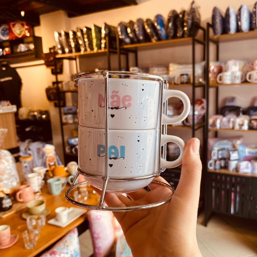 Torre com 2 Xícaras: Mãe e Pai