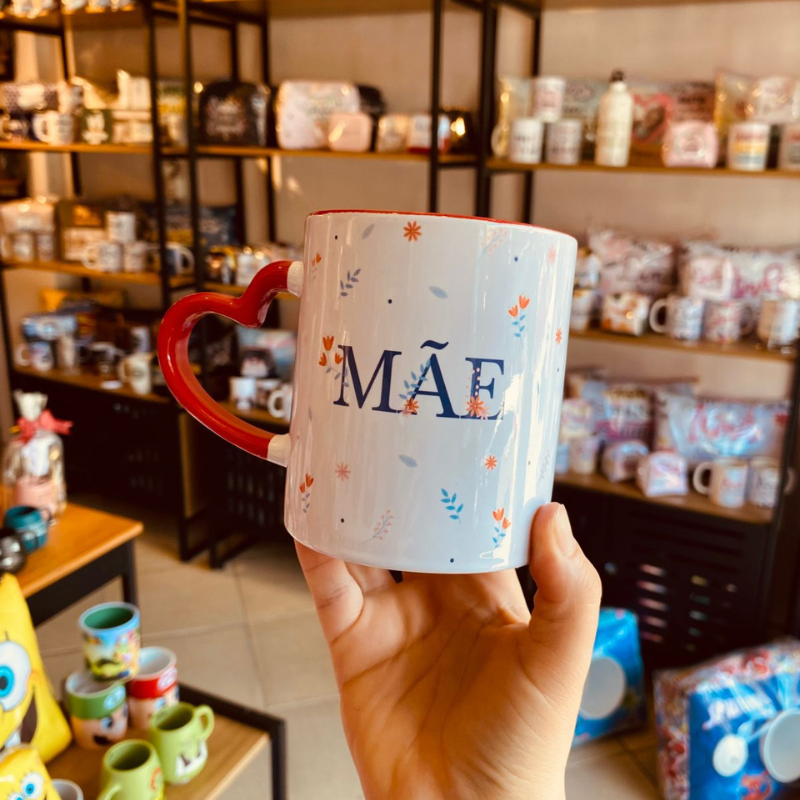 Caneca alça Coração Mãe, Onde a vida começa e o amor nunca acaba!
