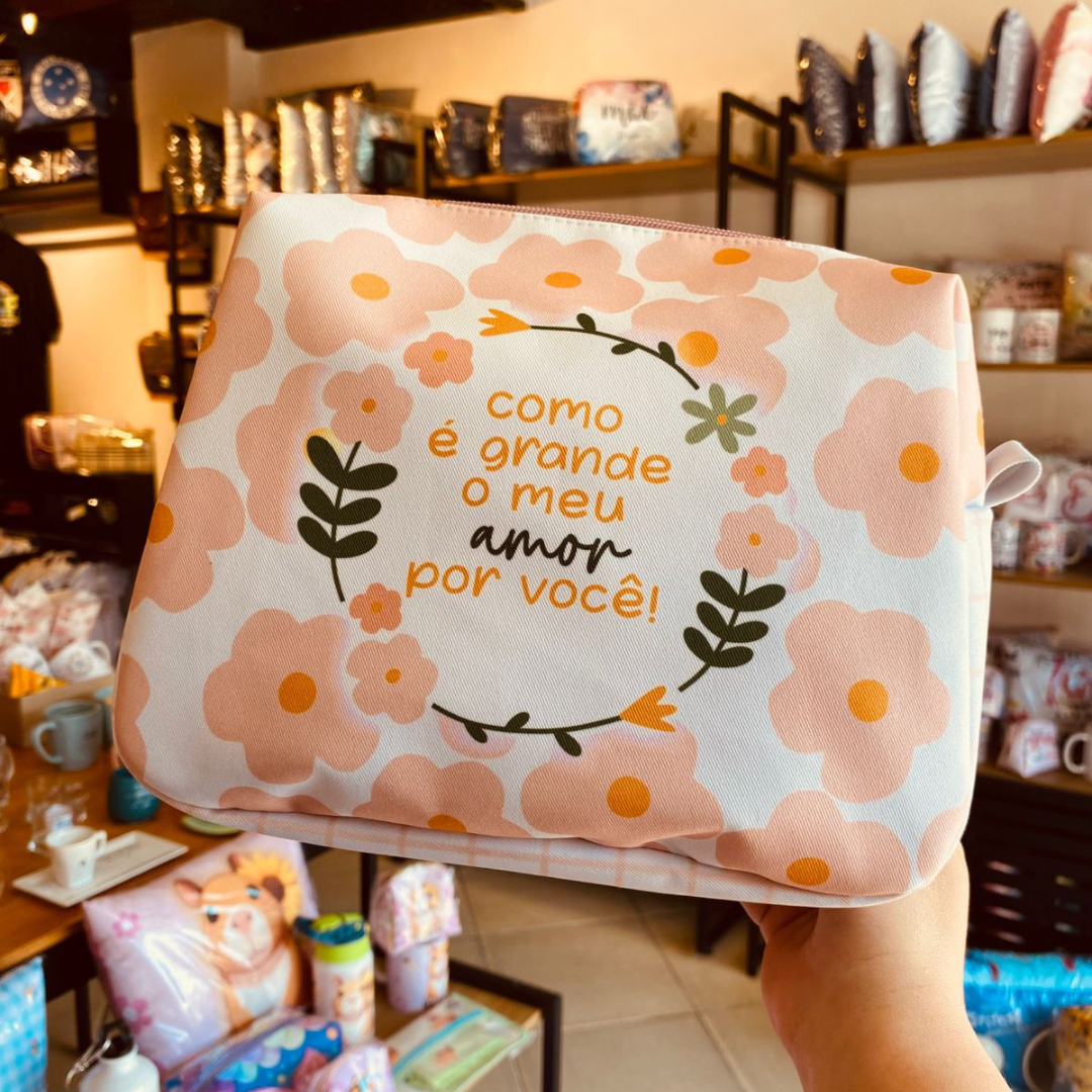 Necessaire “Como é grande meu amor por você!” Necessaire “Como é grande meu amor por você!”