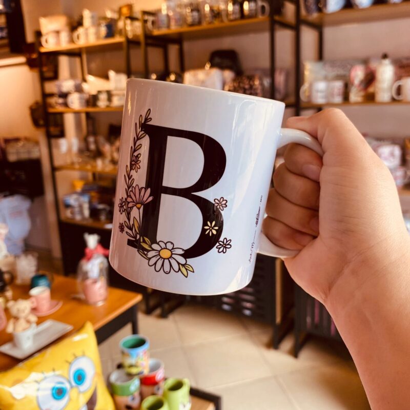 Caneca Porcelana Iniciais