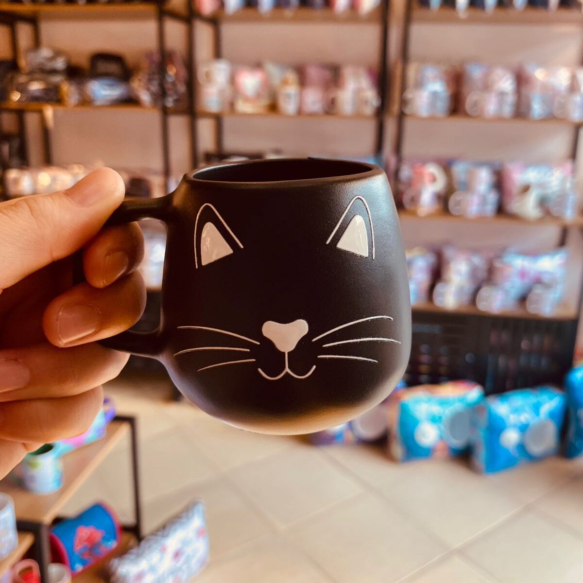 Caneca cerâmica focinho de gato