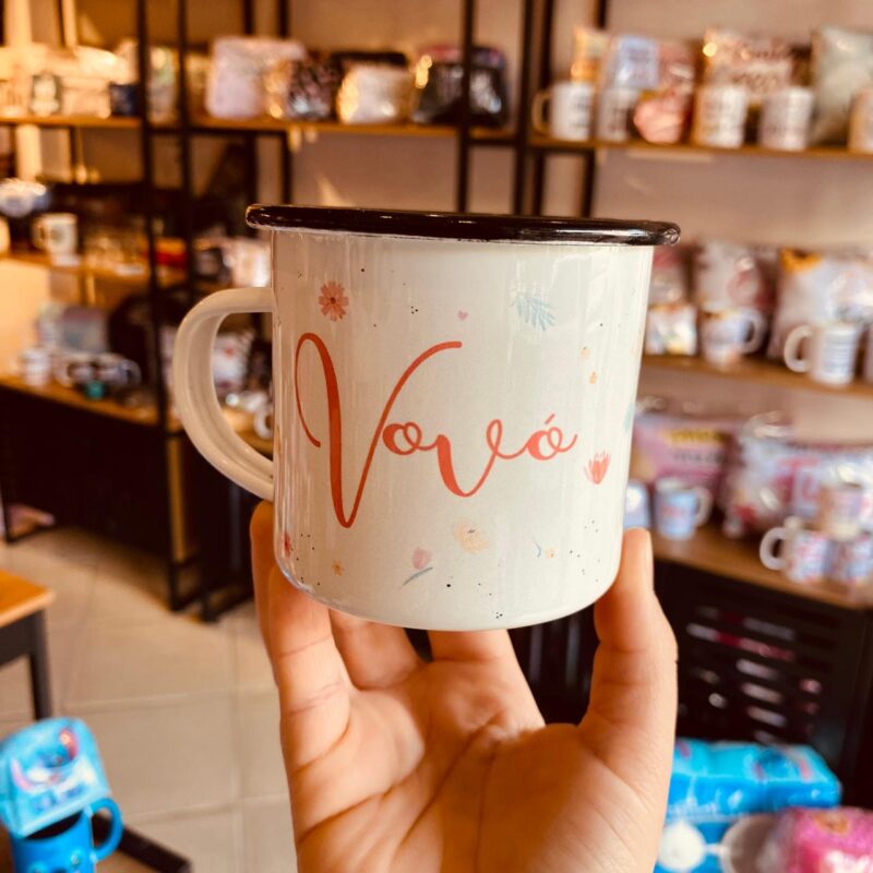 Caneca Ágata “Vovó , se escreve vovó mas se pronuncia amor"