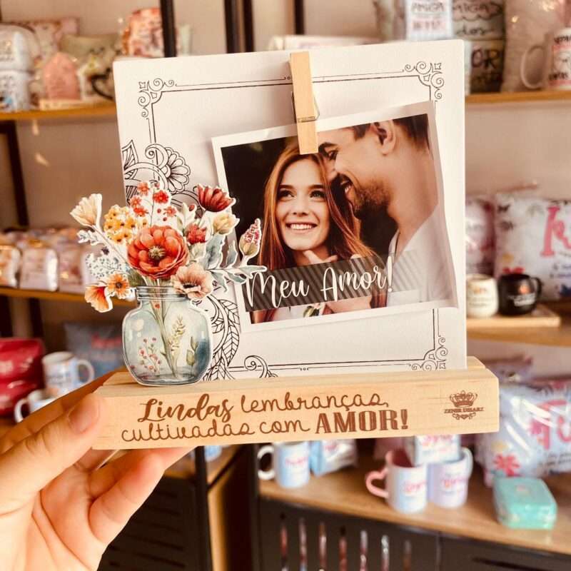 P21469 - Enfeite de Mesa com Aplique e Porta-Recado “Lindas... Passarinho” 