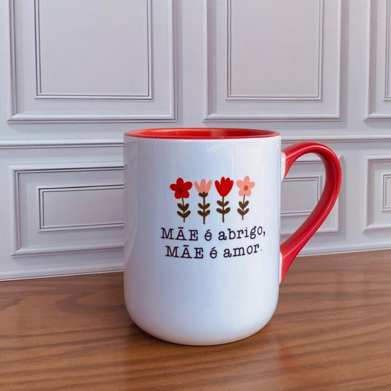 Caneca Porcelana Mãe é abrigo ,mãe é amor!