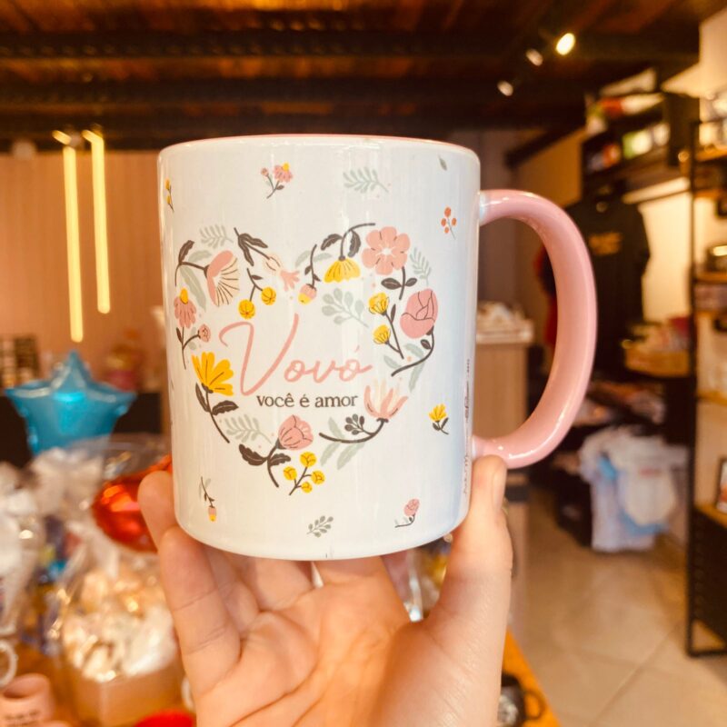 Caneca Porcelana Vovó você é amor!
